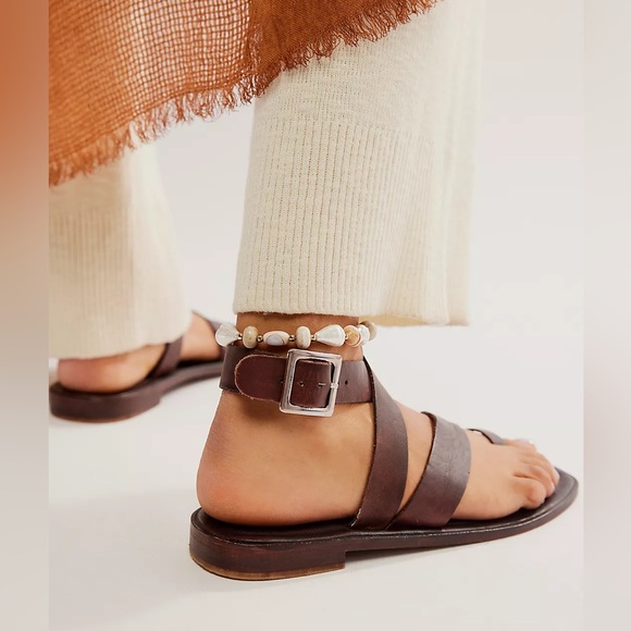 Free People Sandals - Picture 2 of 4